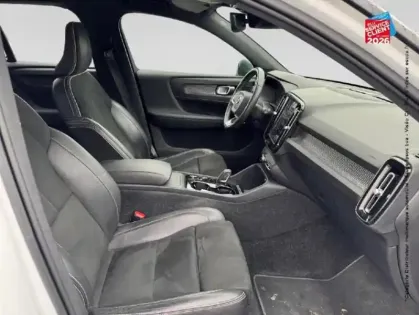 Photo 19 Volvo Xc40  D3 AdBlue 150ch R-Design Geartronic 8