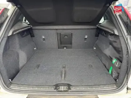 Photo 28 Volvo Xc40  D3 AdBlue 150ch R-Design Geartronic 8