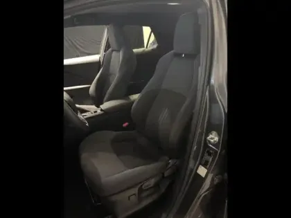 Photo 14 Toyota C-HR  1.8 Hybride 140ch Design NG23