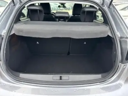 Photo 5 Peugeot 208  1.2 Hybrid 100ch Allure e-DCS6