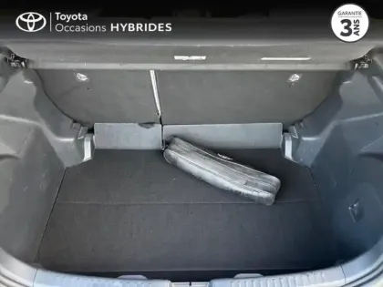 Photo 9 Toyota Yaris  116h Iconic 5p