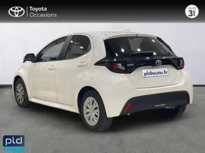 Photo 6 Toyota Yaris  120 VVT-i Dynamic 5p MY22