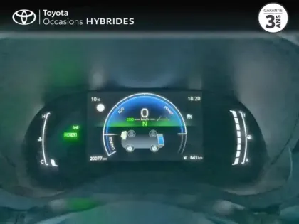 Photo 13 Toyota Yaris  Cross 116h Design MC24