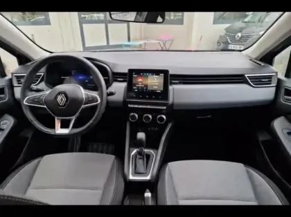 Photo 8 Renault Clio  1.6 E-Tech 145ch full hybrid Evolution