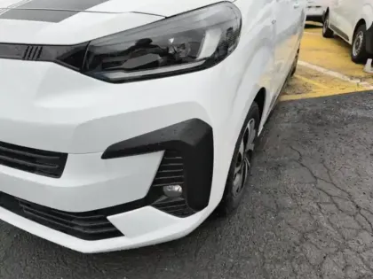 Photo 9 Fiat Scudo  Fg M 2.2 Diesel 180ch S-Design automatique