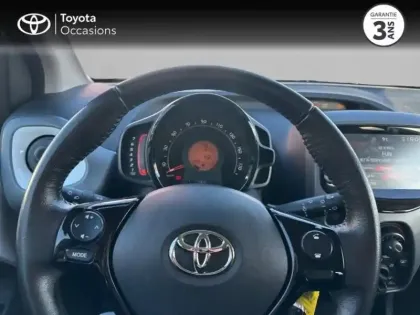 Photo 4 Toyota Aygo  1.0 VVT-i 69ch x-play 5p