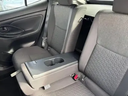 Photo 12 Toyota Yaris  Cross 116h Design MY22