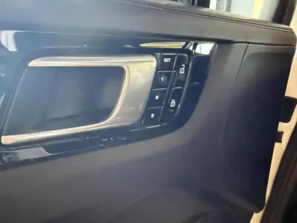 Photo 9 Porsche Cayenne  Coupé 3.0 V6 462ch E-Hybrid