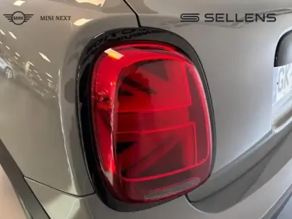 Photo 9 Mini Mini  5 Portes Cooper 136ch Edition Premium BVA7