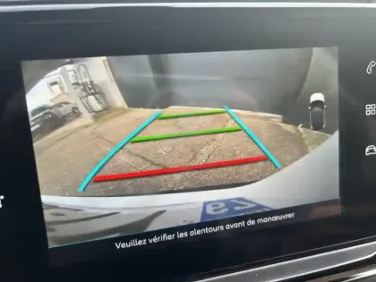 Photo 12 Citroën C3  1.2 PureTech 110ch S&S Shine EAT6