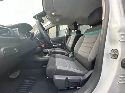 Photo 6 Citroën C3  1.2 PureTech 110ch S&S Shine EAT6