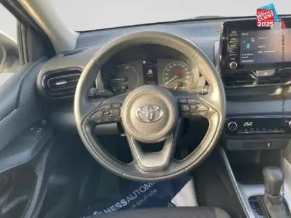 Photo 11 Toyota Yaris  116h Dynamic 5p MY22