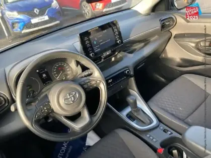 Photo 14 Toyota Yaris  116h Dynamic 5p MY22