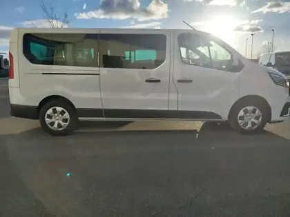 Photo 8 Renault Trafic  Combi L2 2.0 Blue dCi 150ch S&S Intens 9 places