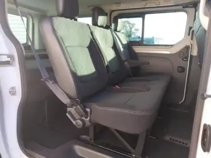 Photo 10 Renault Trafic  Combi L2 2.0 Blue dCi 150ch S&S Intens 9 places