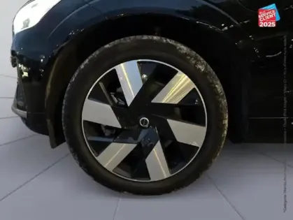 Photo 9 Volvo Xc60  T8 HYBRIDE RECHARGEABLE 310 + 145CH ULTRA STYLE CHROME GEARTRONIC 8 AWD