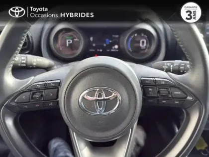 Photo 12 Toyota Yaris  116h Design 5p MY22