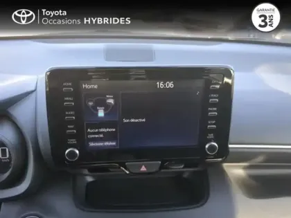 Photo 14 Toyota Yaris  116h Design 5p MY22