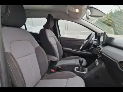 Photo 9 Dacia Sandero  1.0 ECO-G 100ch Stepway Extreme +