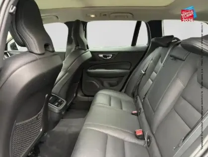 Photo 10 Volvo V60  B4 197ch Plus Style Dark DCT 7