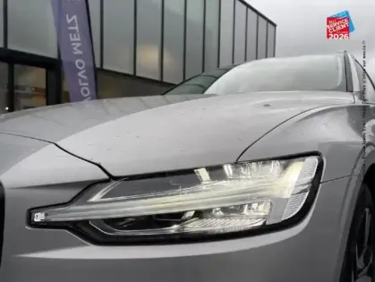 Photo 12 Volvo V60  B4 197ch Plus Style Dark DCT 7