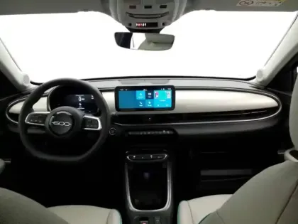 Photo 8 Fiat 600  e 156ch 54kWh La Prima