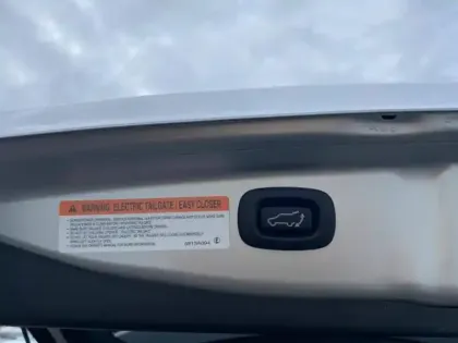 Photo 8 Mitsubishi Outlander  PHEV Twin Motor Instyle 4WD Euro6d-T EVAP