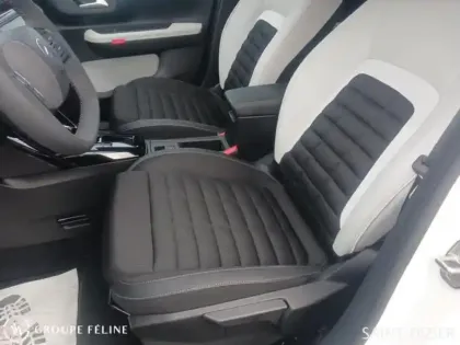 Photo 8 Citroën C3 Aircross  1.2 Hybride 145ch MAX 7 places