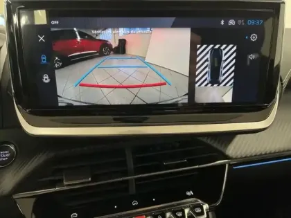 Photo 9 Peugeot 208  e- 136ch GT