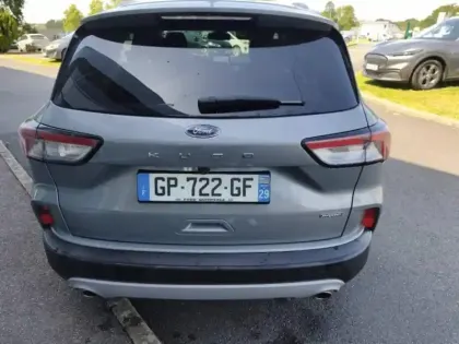Photo 6 Ford Kuga  2.5 Duratec 190ch FHEV E85 Titanium BVA