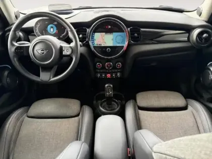 Photo 9 Mini Mini  5 Portes Cooper 136ch Edition Premium Plus BVA7