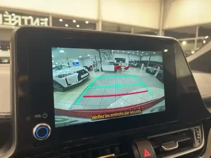 Photo 8 Toyota C-HR  122h Edition 2WD E-CVT MY22