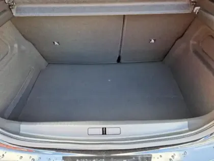 Photo 5 Peugeot 208  1.2 PureTech 130ch S&S GT EAT8