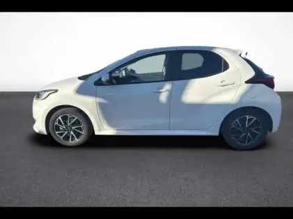 Photo 7 Toyota Yaris  116h Design 5p MC24