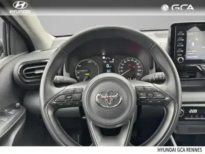 Photo 12 Toyota Yaris  116h Dynamic 5p MY22