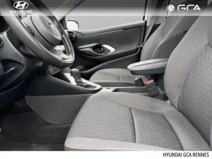 Photo 4 Toyota Yaris  116h Dynamic 5p MY22