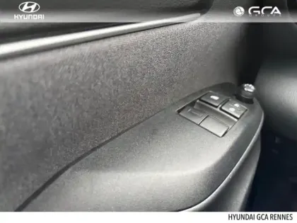 Photo 3 Toyota Yaris  116h Dynamic 5p MY22