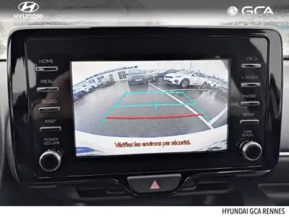 Photo 8 Toyota Yaris  116h Dynamic 5p MY22