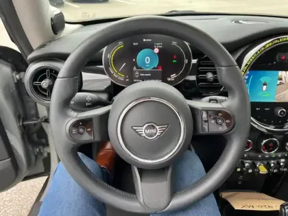 Photo 7 Mini Mini  Cooper SE 184ch Edition Premium Plus BVA 5CV