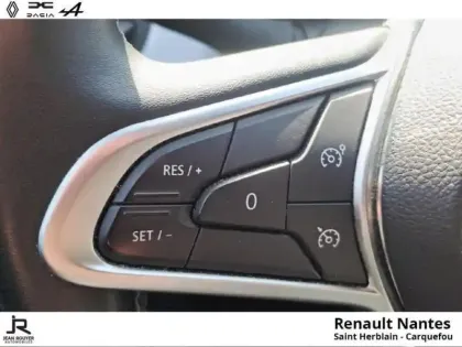 Photo 9 Renault Clio  1.6 E-Tech 145ch full hybrid Evolution - 24