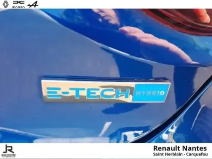 Photo 10 Renault Clio  1.6 E-Tech 145ch full hybrid Evolution - 24