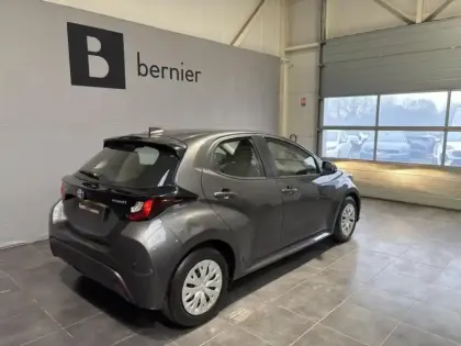 Photo 1 Toyota Yaris  116h Dynamic 5p MY22