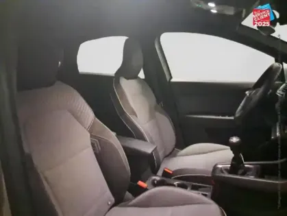 Photo 4 Renault Captur  1.0 TCe 90ch Techno Camera GPS