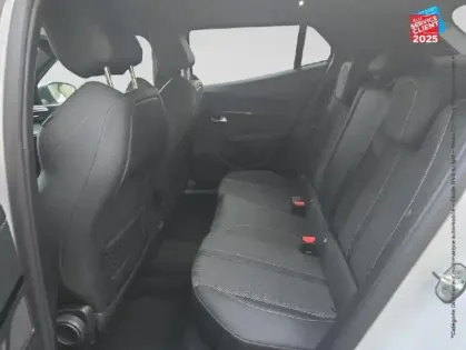 Photo 10 Peugeot 2008  1.2 PureTech 130ch S&S GT EAT8