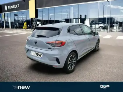 Photo 5 Renault Clio  1.6 E-Tech hybride 145ch Techno