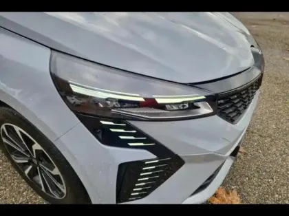 Photo 14 Renault Clio  1.6 E-Tech hybride 145ch Techno