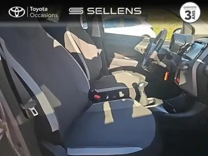 Photo 5 Toyota Aygo  1.0 VVT-i 72ch x-play 5p MY20