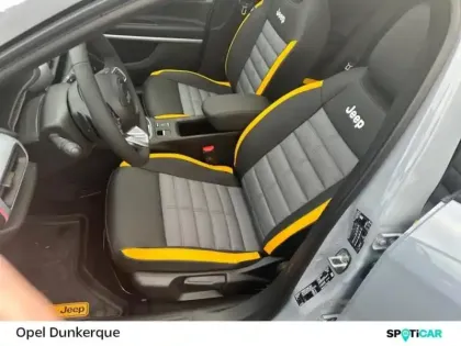 Photo 2 Jeep Avenger  1.2 Turbo T3 145ch MHEV The North Face BVR6 4xe