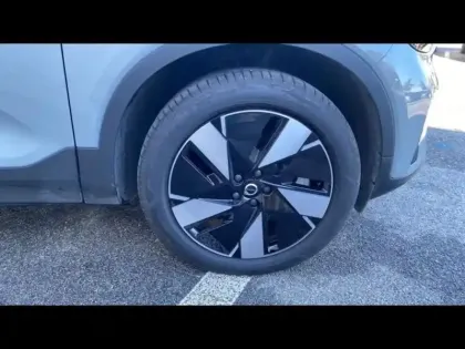 Photo 10 Volvo Ex40  Single Extended Range 252ch Plus