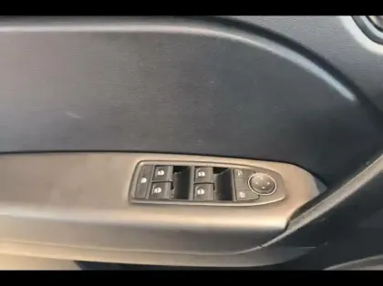 Photo 13 Renault Captur  1.0 TCe 90ch Evolution